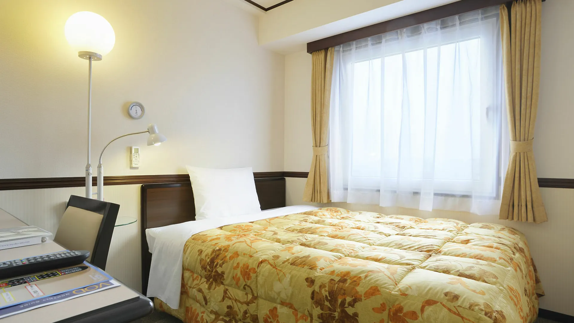Hotell Toyoko Inn Osaka Umeda Nakatsu No.2